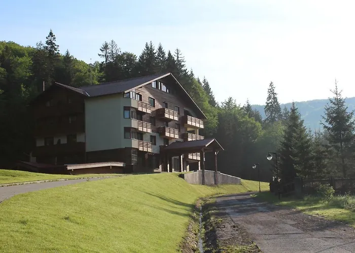 Monte Cervo Bio Hotel & Spa